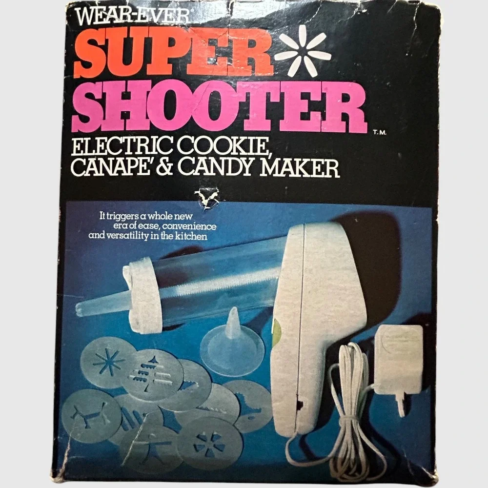 Vintage Wear-Ever Super Shooter Electric Cookie Canape Candy Maker PS-7204 Boxed